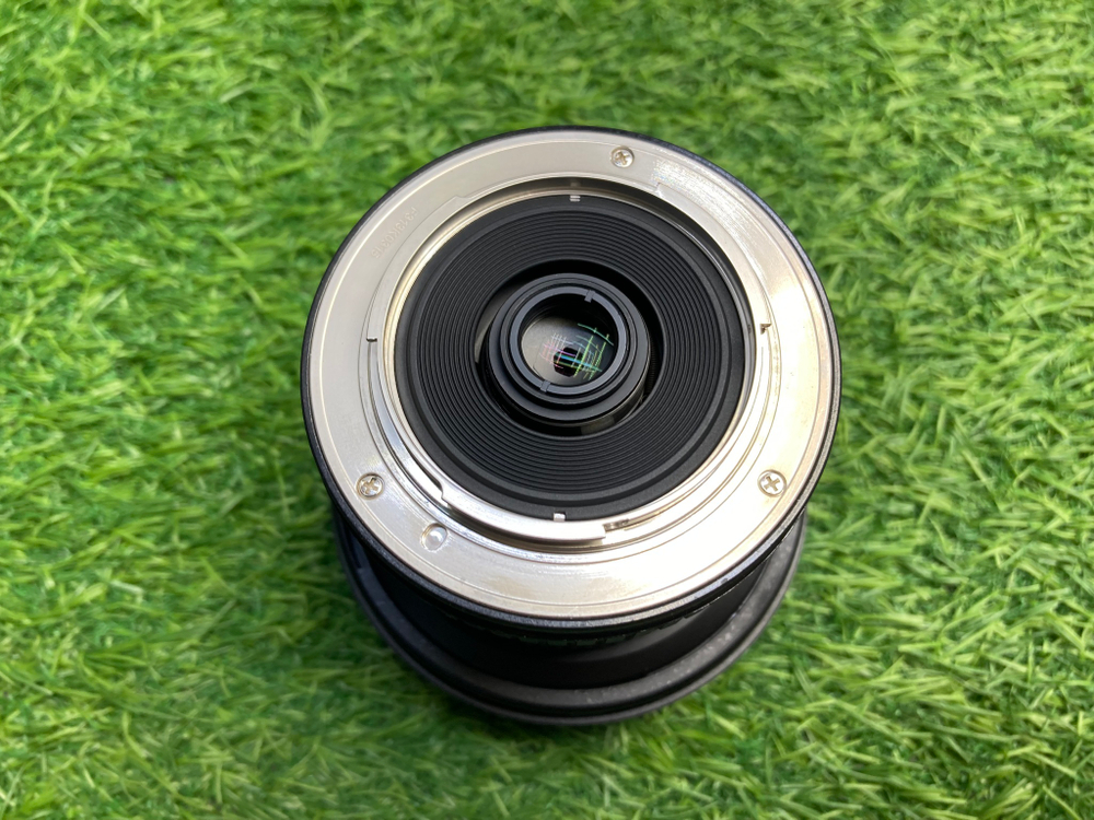 Samyang 8mm 3.5 AS IF UMC Fish-eye CS II