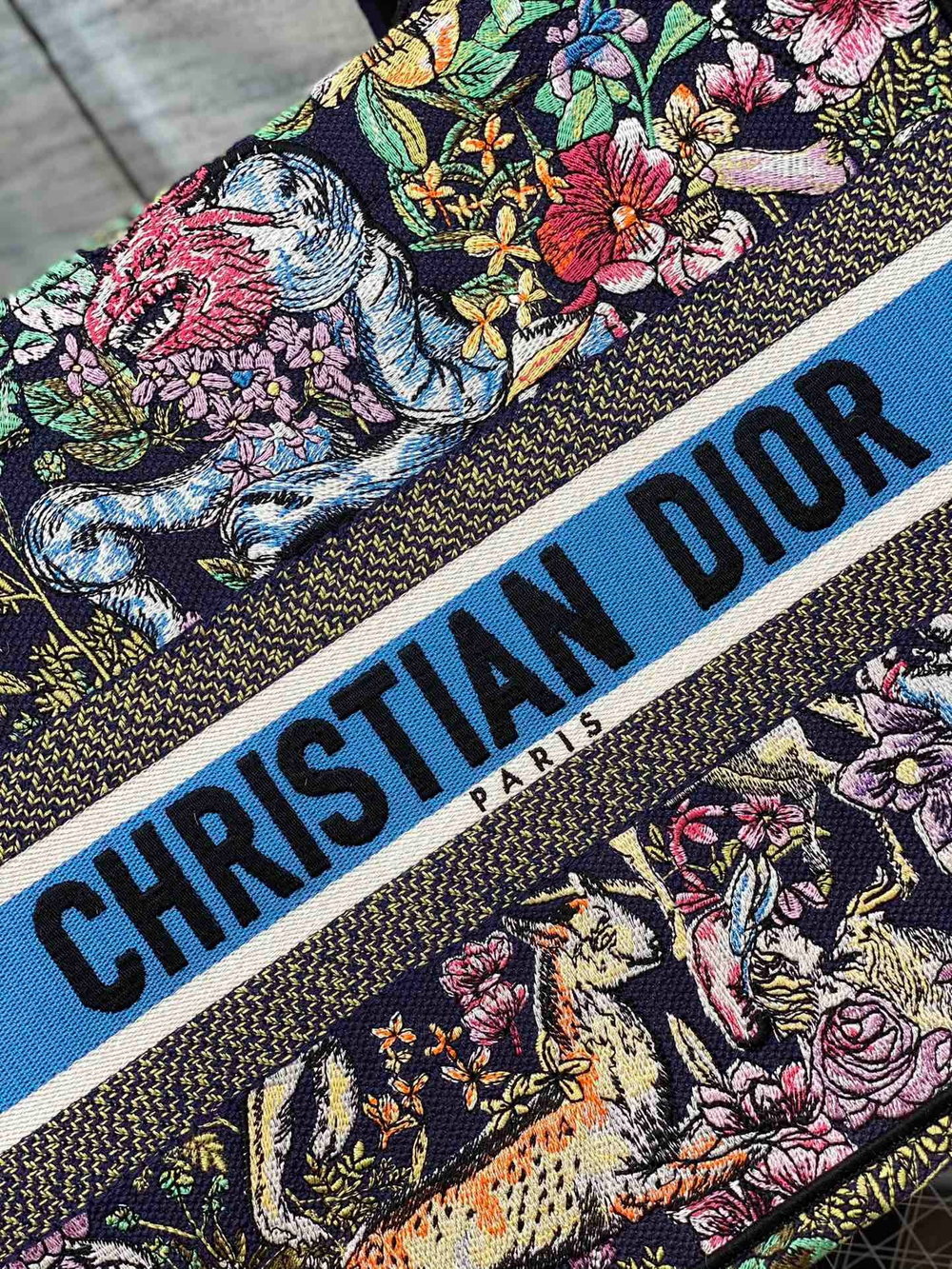 Christian Dior Book Tote 36 cm