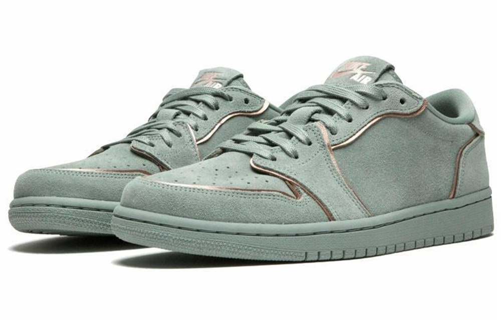 Кроссовки Jordan Air Jordan 1 Retro Low Ns (Женская размерная сетка)
