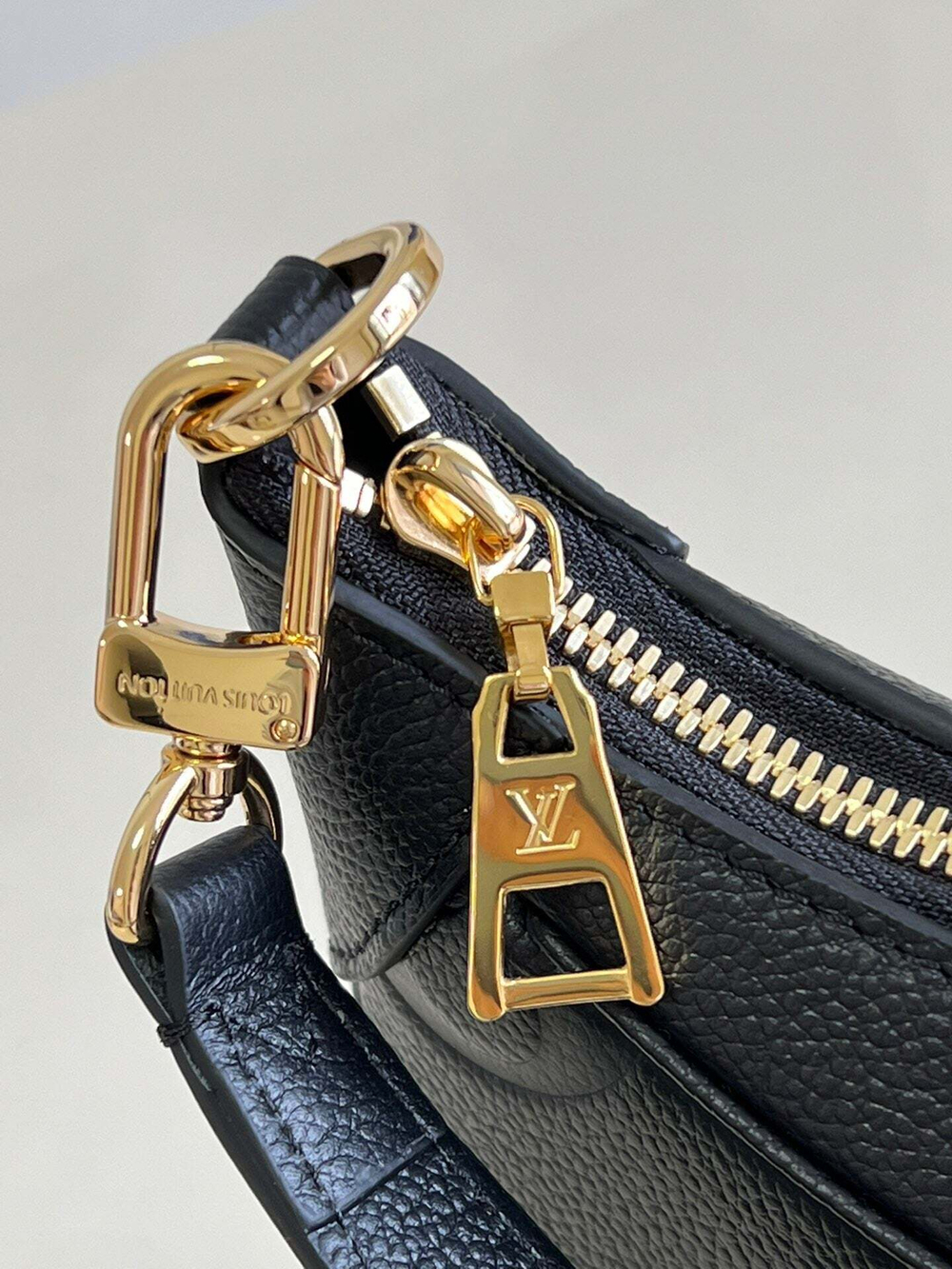 Louis Vuitton Bagatelle BB