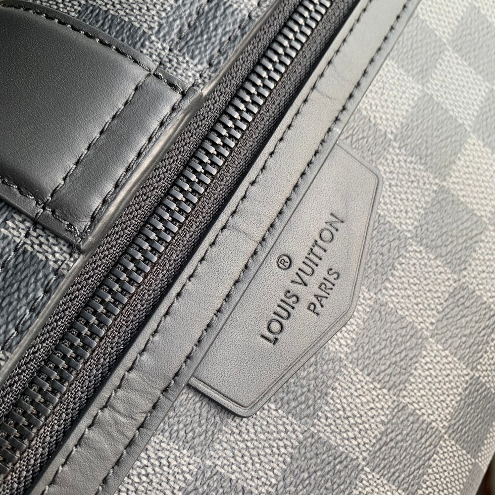 Louis Vuitton S-Cape Messenger Bag