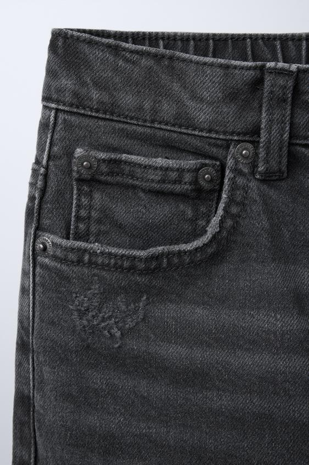 ZARA ДЖИНСЫ MOM FIT COMFORT, ЧЕРНЫЙ