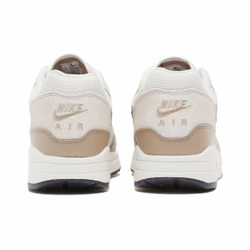 Nike Air Max 1 "Light Orewood Brown"