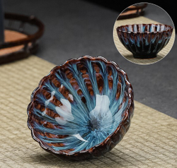 278211 Пиала "Бутон лотоса" серия-ГЛАЗУРЬ ЦЗЮНЬЯО 120 мл d=9,5 h= 5, голубая с красным, керамика