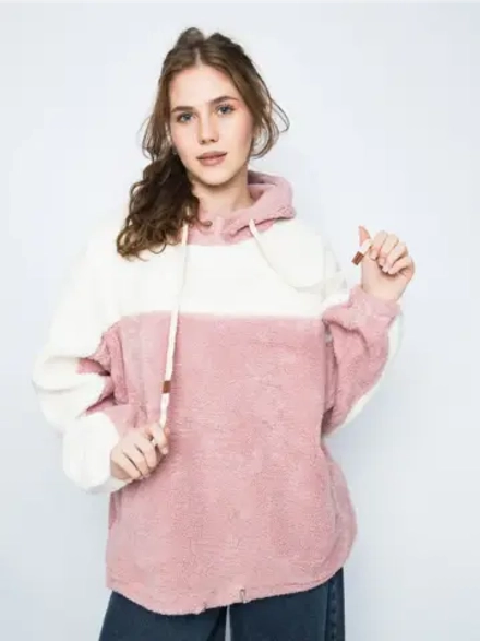 Толстовка плюшевая с капюшоном