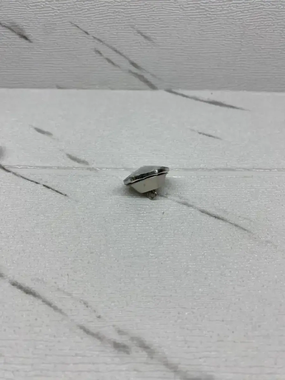 Стразы 30 мм для каретной стяжки и диванов