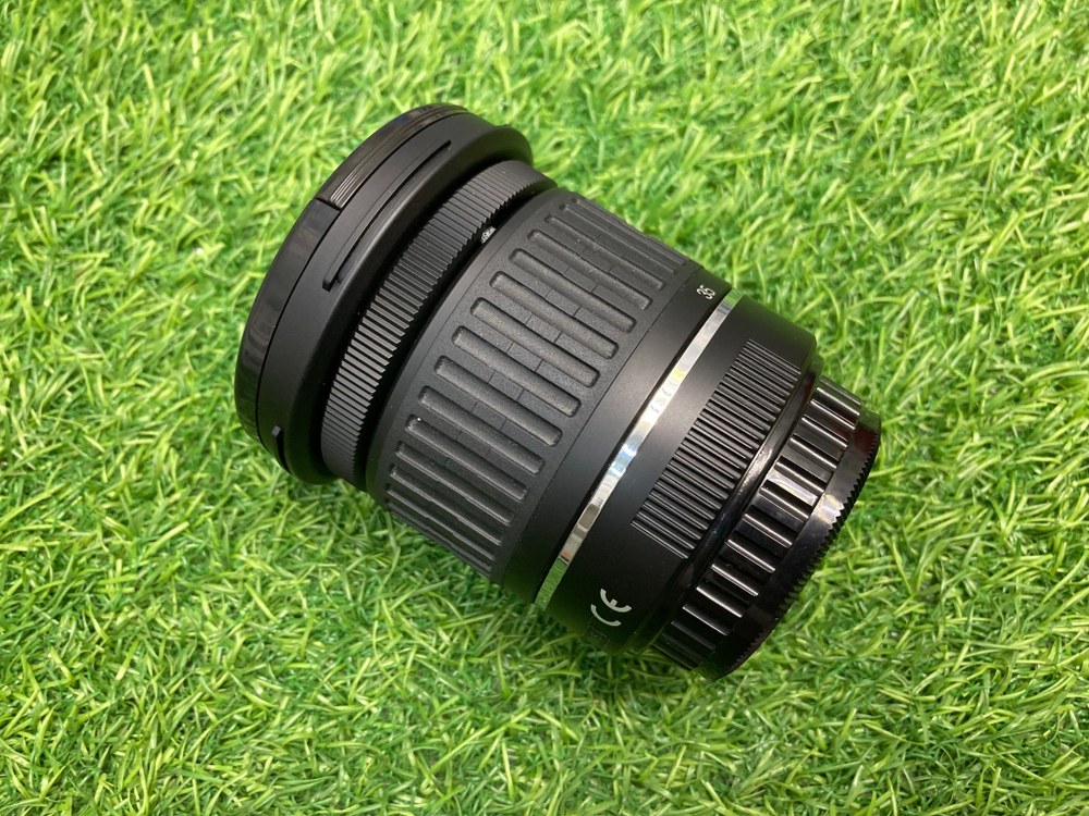 Pentax SMC FA J 18-35mm 4-5.6 AL