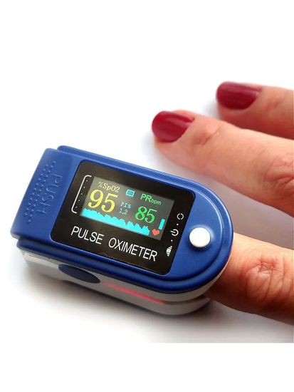 Портативный пульсоксиметр на палец Fingertip Pulse Oximeter LK88