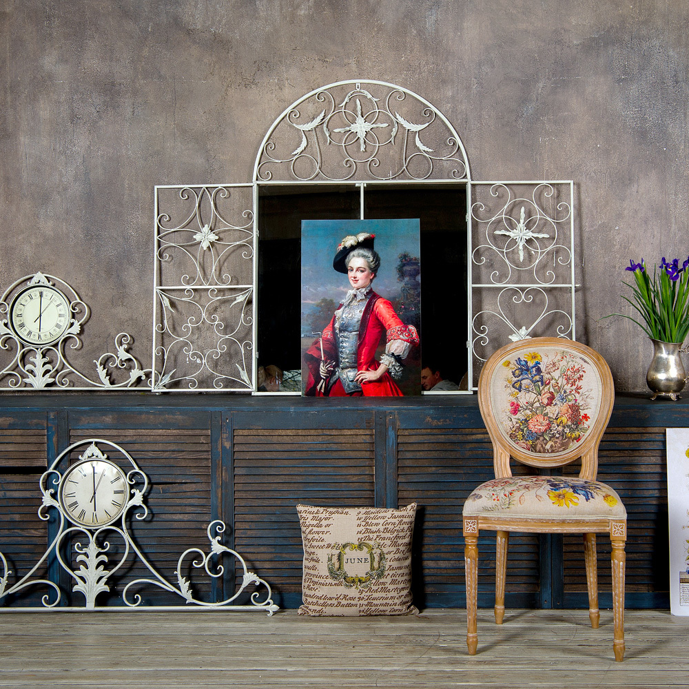 Настенные часы Вуаль-Руж Объект мечты