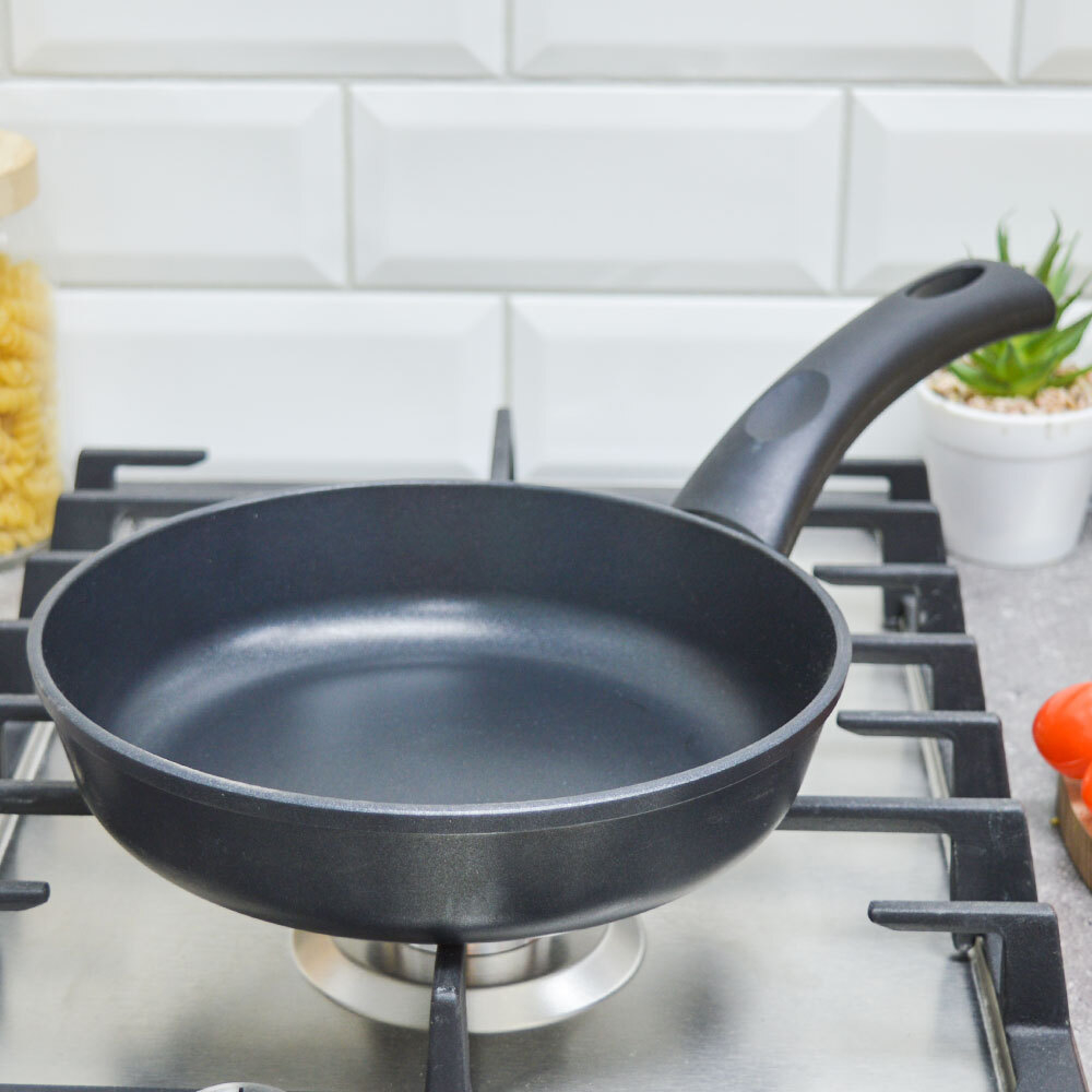 Сковорода 20см литая, тм Нева металл посуда