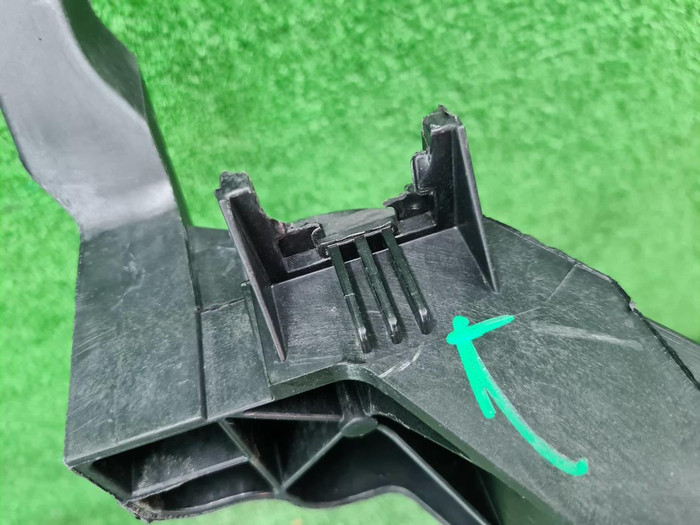 Телевизор Kia Carnival 4 (2020-н.в.)