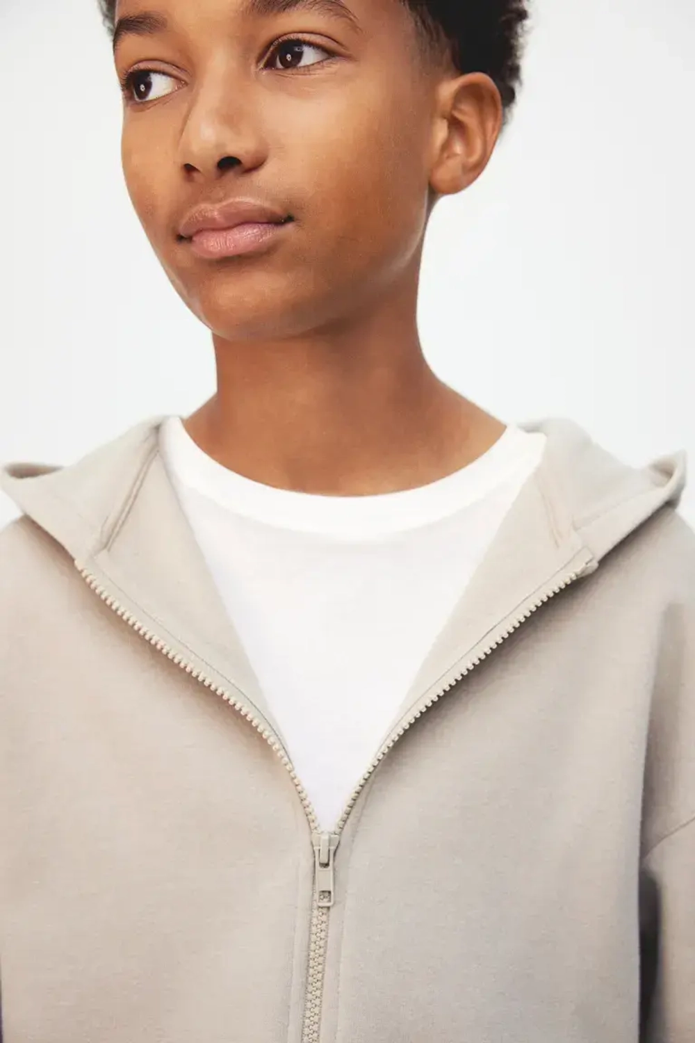 H&M Толстовка с капюшоном и застежкой-молнией, светло-бежевый