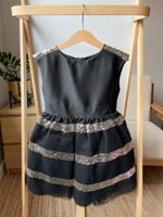 Платье Moschino, 110