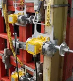 Внешний площадочный вибратор VPK 6000/1 для опалубки - [2.9 кН / 42V]