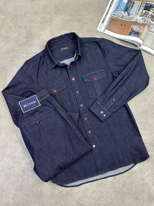 Джинсовый костюм Kiton