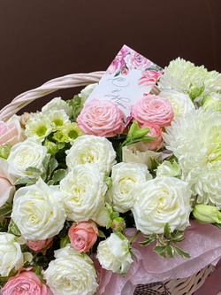 Букет в Корзине М-55