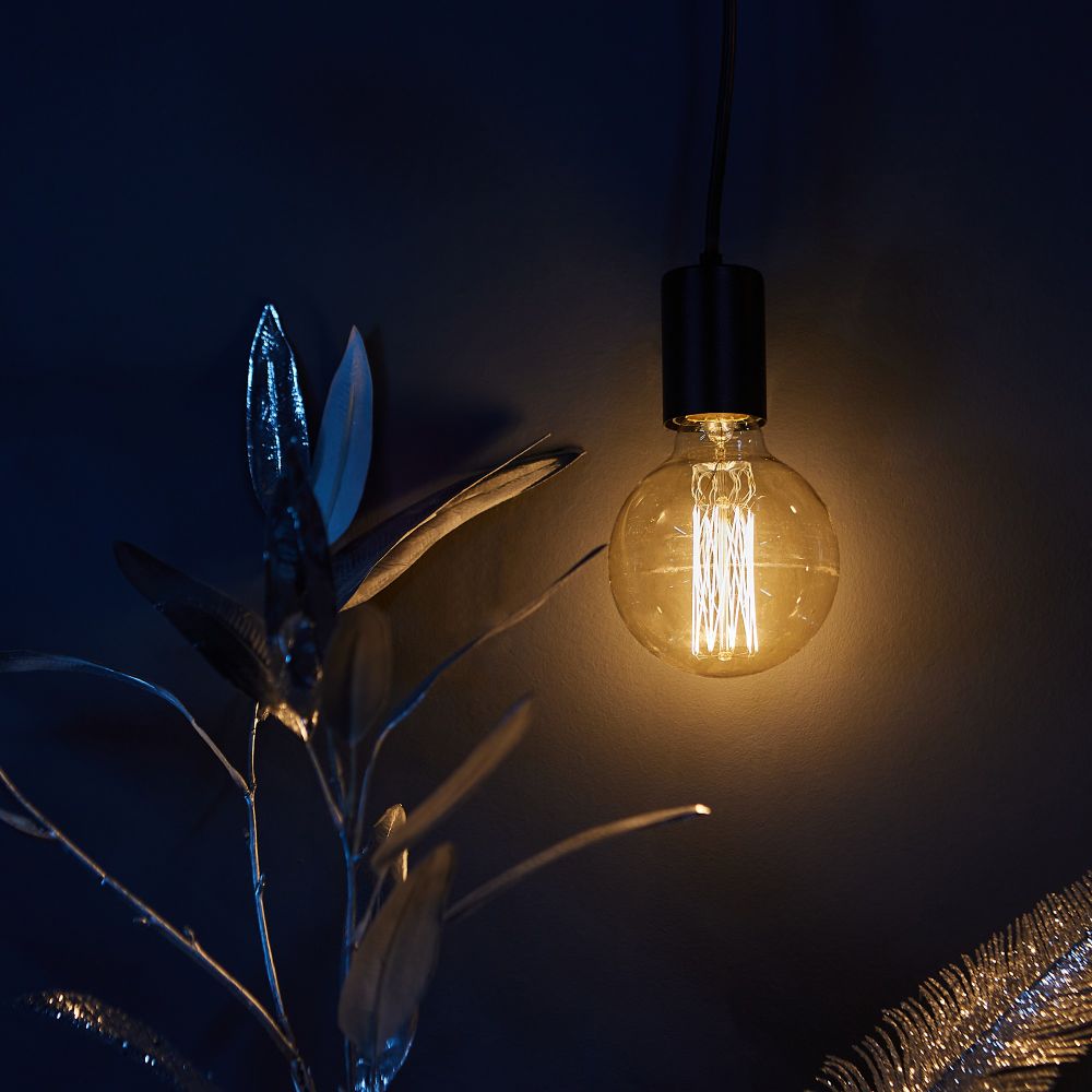 IL-V-G95-60-GOLDEN-E27 VW01 Лампа накаливания Vintage. Форма шар. Форма нити VW. Картон. ТМ Uniel