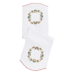 Дорожка на стол 45х150см Tkano Festive wreath New Year Essential