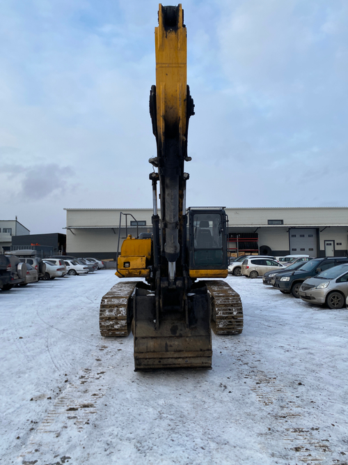 LiuGong CLG933 Экскаватор CLG933E	 (Дизельный, 6,7 л, 230 л.с., АТ)