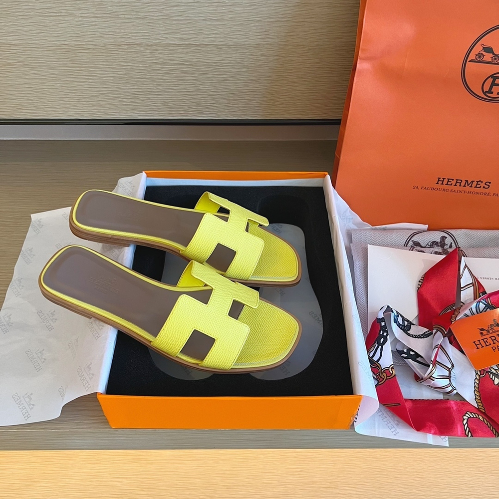 Hermes Oran Sandal