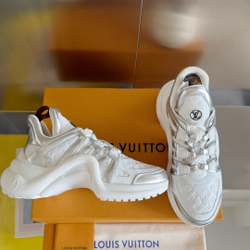 Louis Vuitton Archlight