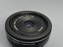 Canon EF-S 24mm 2.8 STM