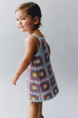 ZARA ПЛАТЬЕ ИЗ КРУЖЕВА КРОШЕ, РАЗНОЦВЕТНЫЙ