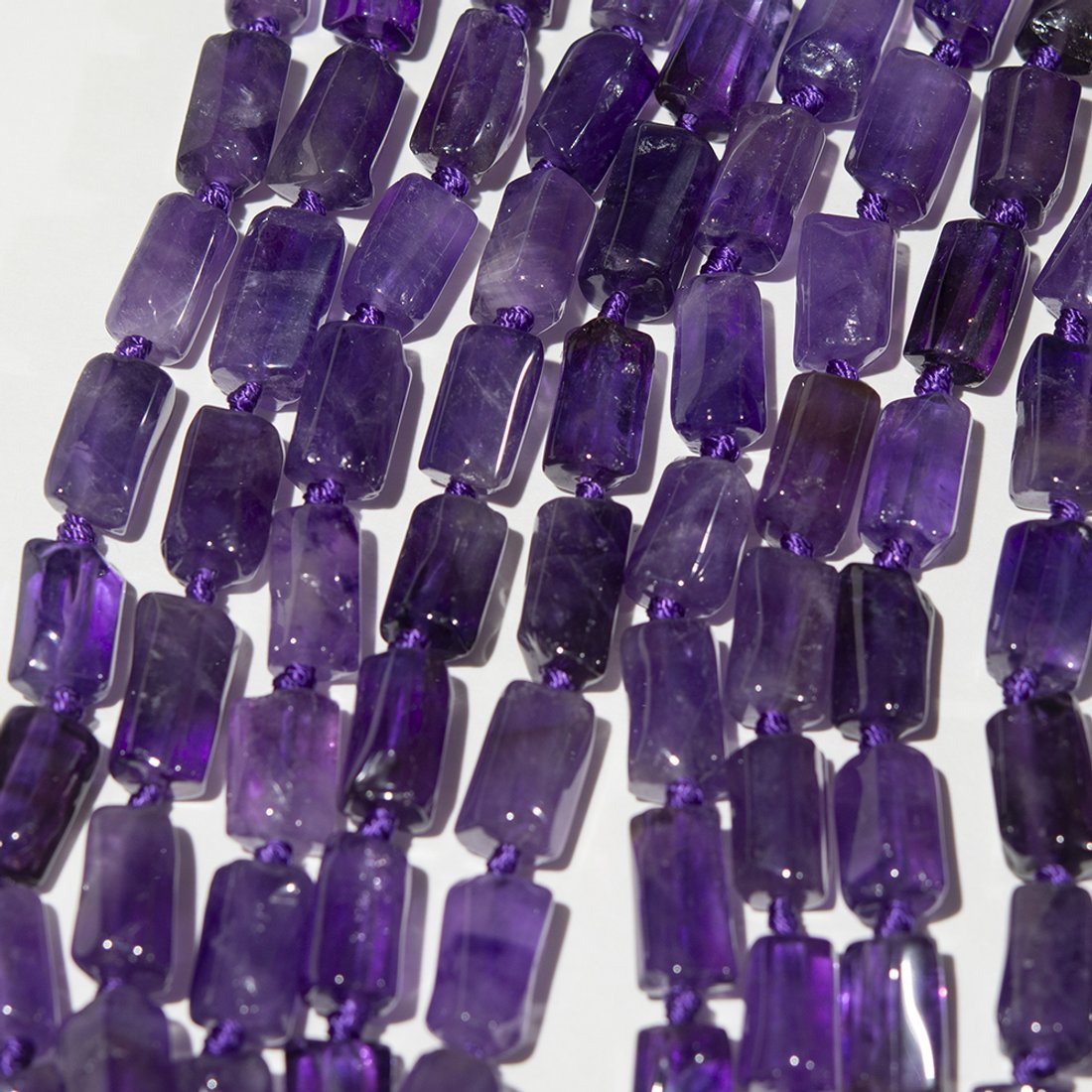 Аметист натуральный, бочонок с гранями, 12-14*7-11мм