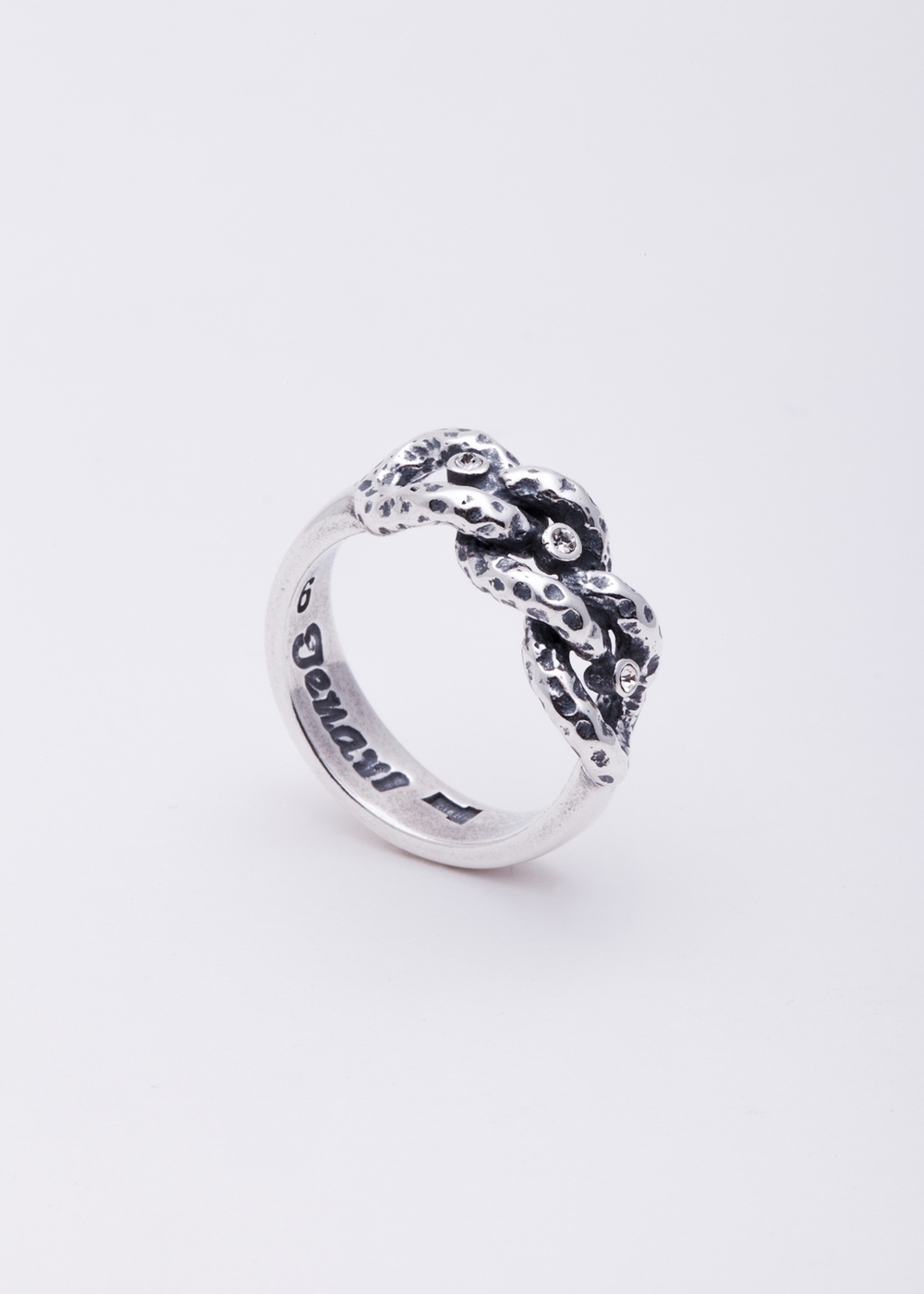 "Исинми"  кольцо в серебряном покрытии из коллекции "Relax" от Jenavi