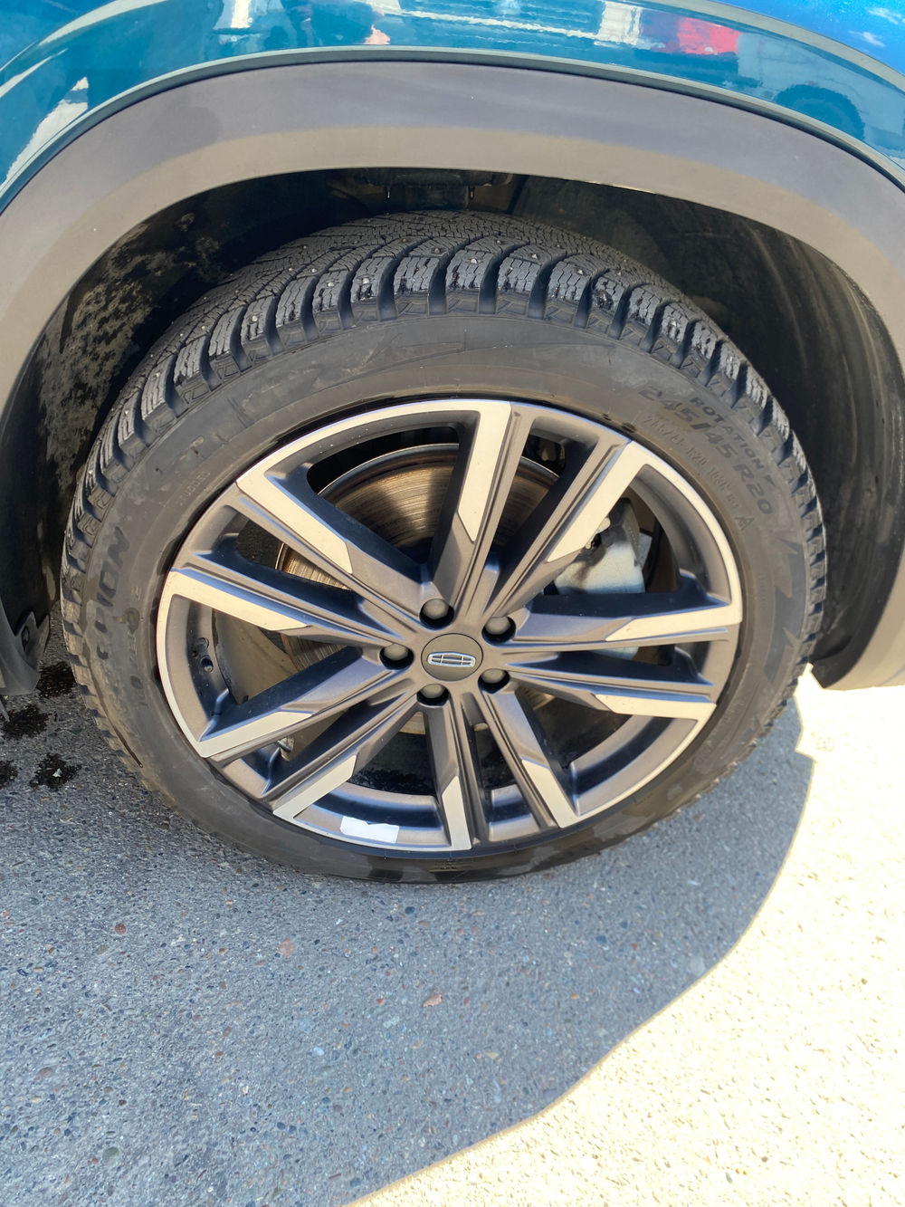 Geely Monjaro 2.0 AT Flagship