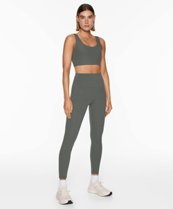 OYSHO Легинсы Comfortlux в рубчик с высокой посадкой длиной 65 см, антрацитовый