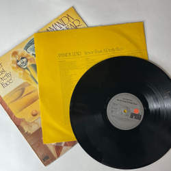 Винтажная виниловая пластинка LP Amanda Lear Never Trust A Pretty Face (Германия 1979)
