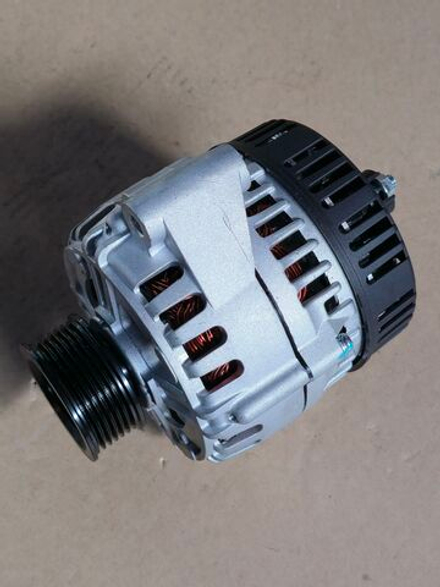 Генератор КАМАЗ дв.740.60, 740.70, 740.50 ЕВРО-3, 4 (6-ручьевой шкив 5PIN) 28В 125А AVTOELECTRICA