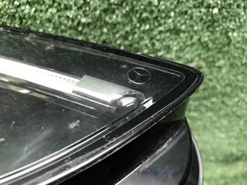 Битая Фара правая Mercedes C w205 (2018-2023) LED