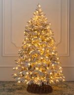 ель "Аляска" с встроенной гирляндой, заснеженная