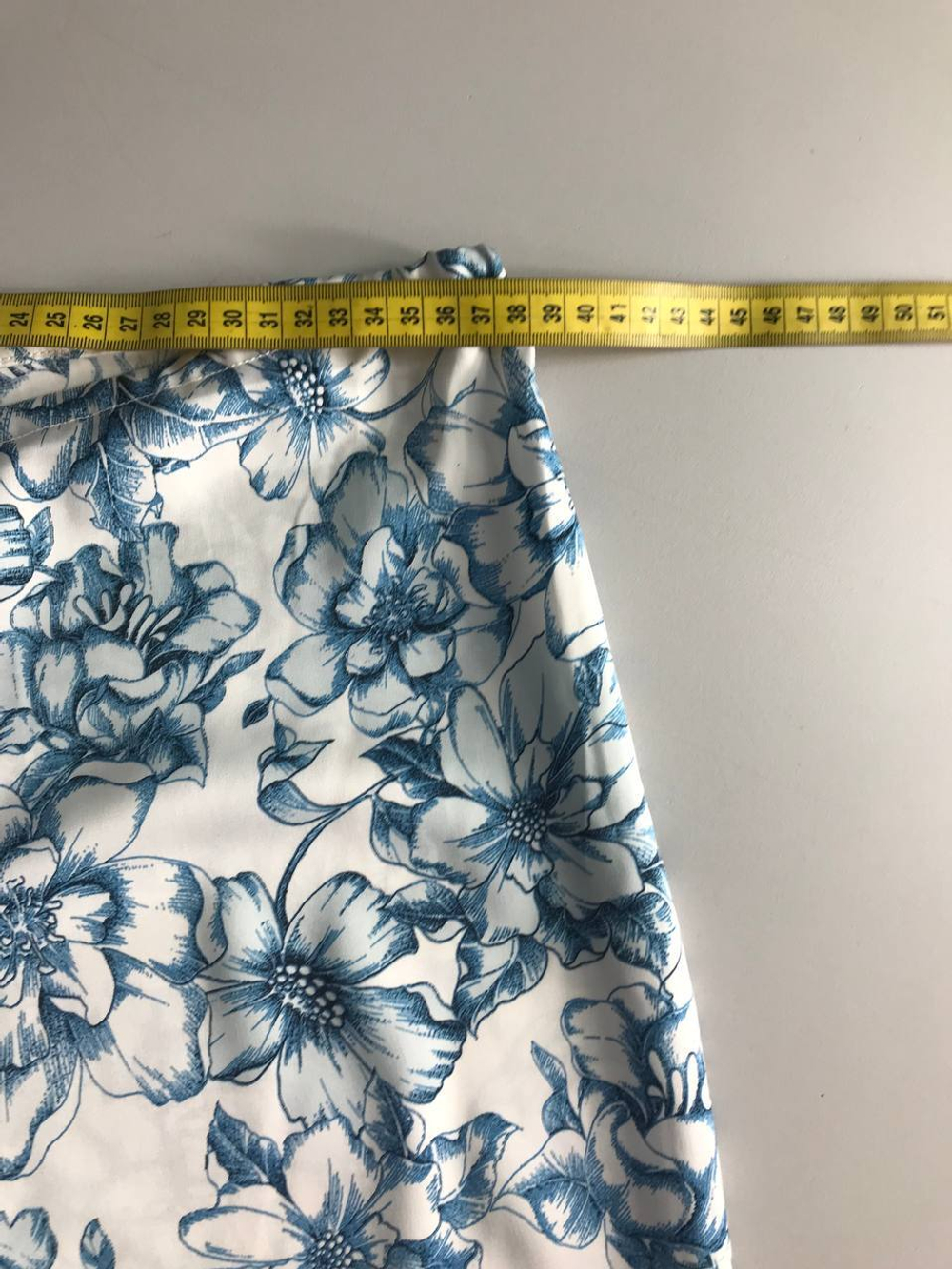 Брюки красивые свободного кроя, визуально на 42/44 размер