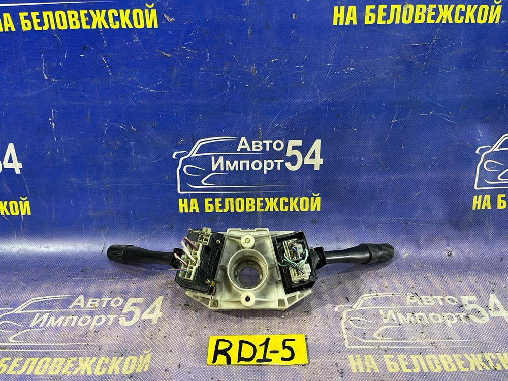 Переключатель подрулевой Honda CRV 1997
