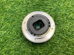 Sony 16mm 2.8 E