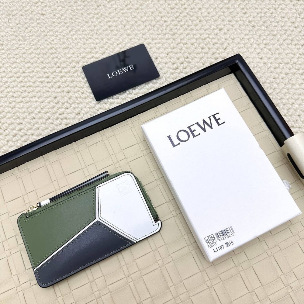 Картхолдер Loewe
