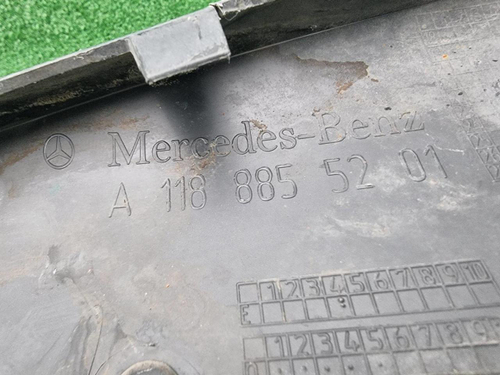 Накладка переднего бампера Mercedes CLA C118 19-23