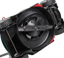 Газонокосилка Bosch Rotak 32