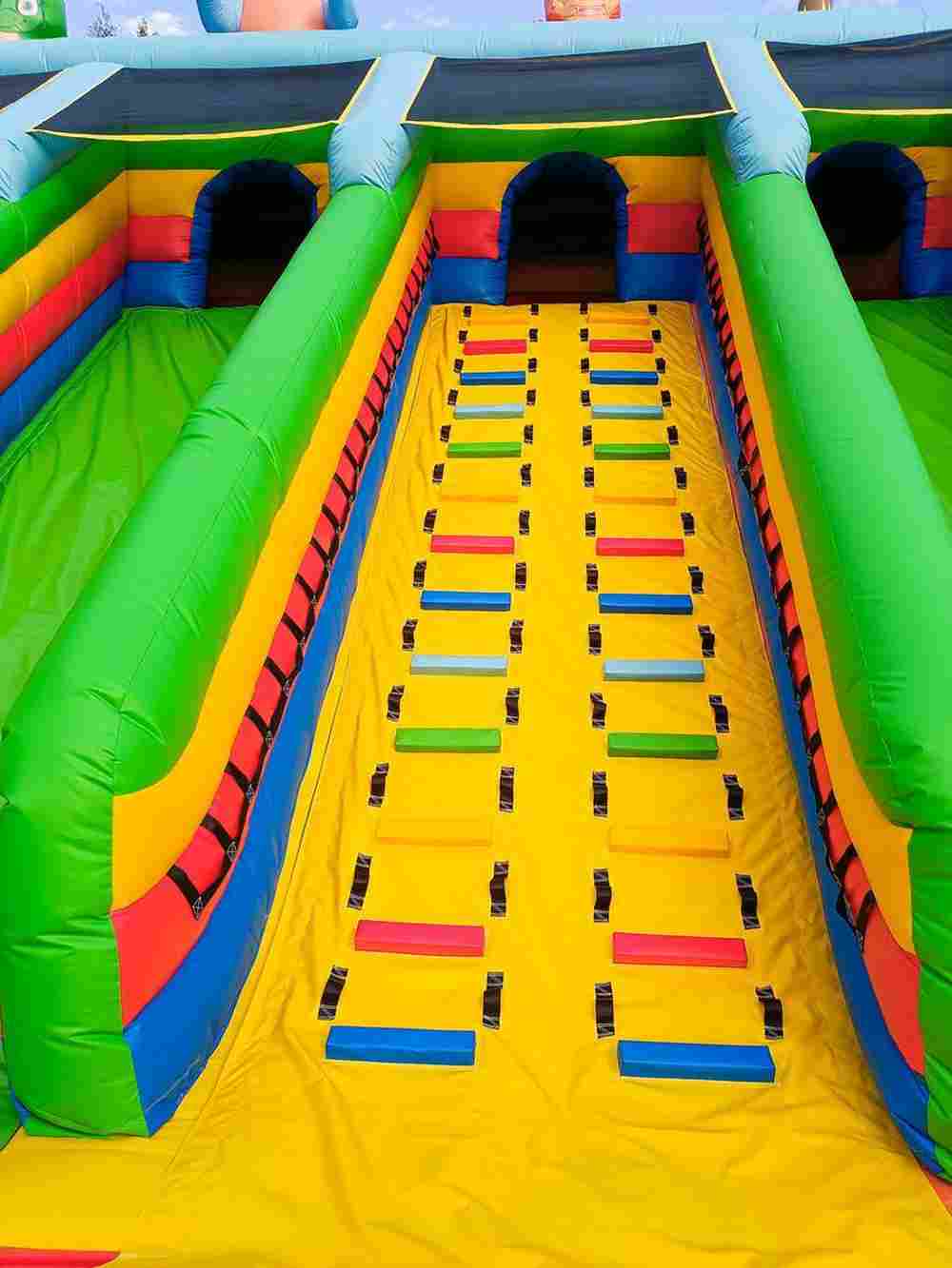 Коммерческий надувной батут «Дракончики», 16x11x8.5