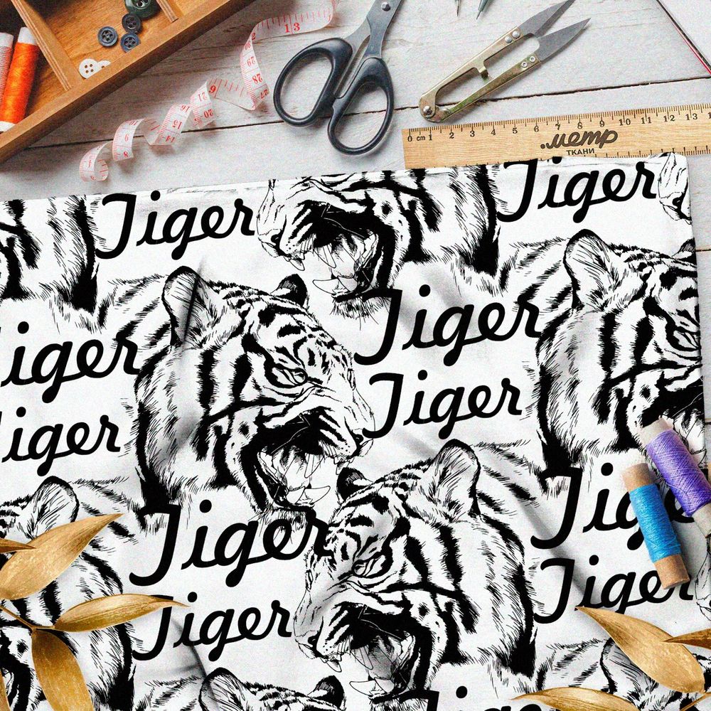 Ткань бязь белый тигр на белом фоне с надписями