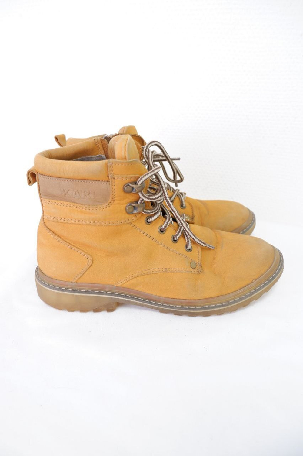 Ботинки Kari кожаные 39 размер
