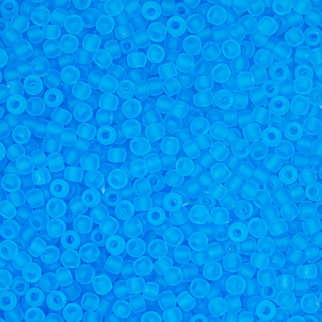 Японский бисер TOHO Round 11/0 (№3BF), прозрачный матовый