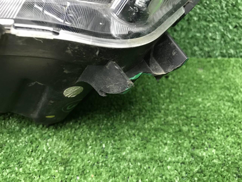 ПТФ правая Hyundai Santa Fe 4 TM (2018-2021)