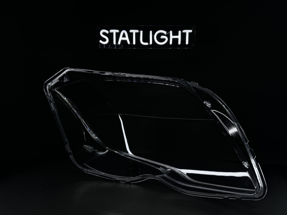 Левое стекло фары Mercedes GLK 204 2012-2015 рест