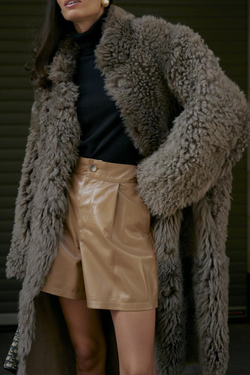 Двустороннее пальто-дубленка Tigrado