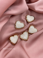 Пуговицы сердце молочная эмаль золото