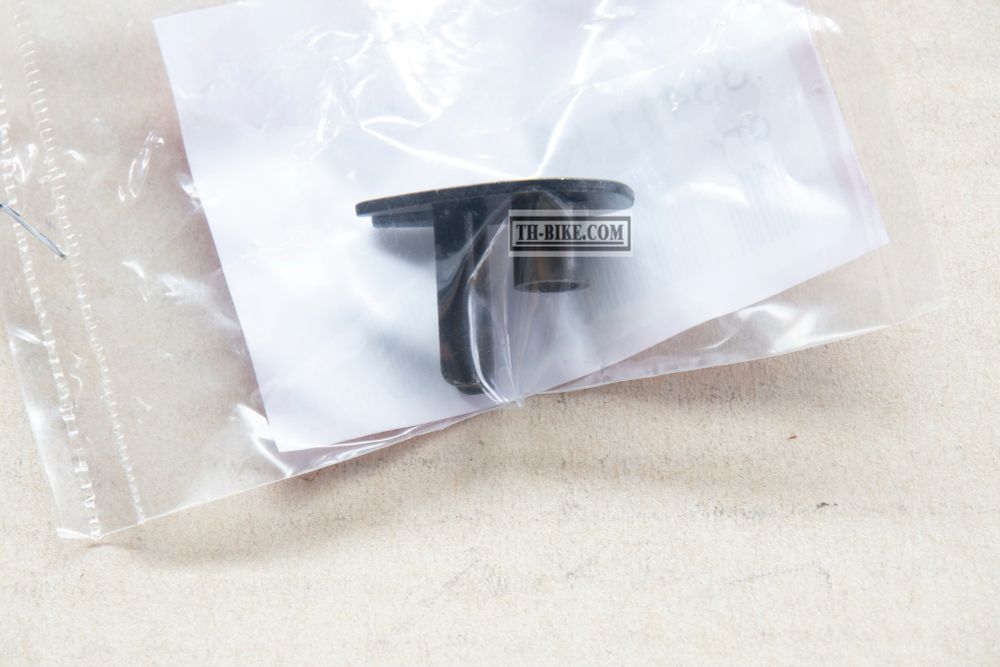 33411-K15-920. COLLAR, WINKER. HONDA